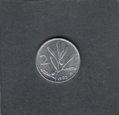 Beschrijving: 2 Lire BY 